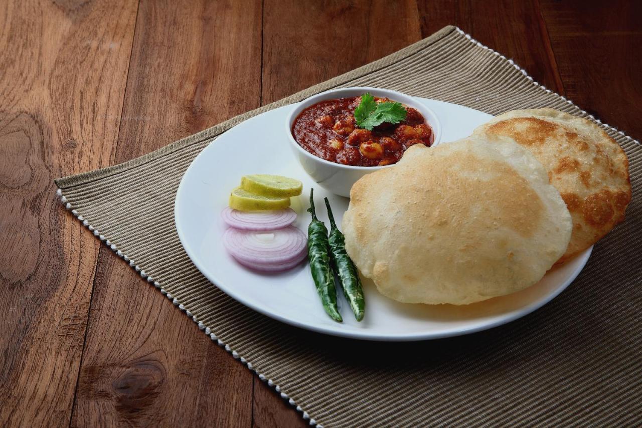 Spot On Sharma'S Kitchen & Home Stay Bajaura المظهر الخارجي الصورة